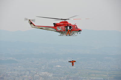 奈良県防災ヘリによる救助訓練